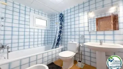 Apartment at 137 Puigrom Street, 2nd floor photo 6