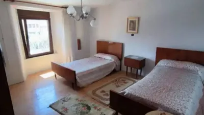Chalet in Melgar de Fernamental photo 12