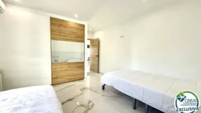 Chalet on Carrer de Navarra photo 25