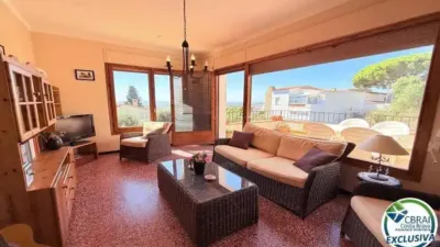 Chalet on Carrer de Salamanca photo 10