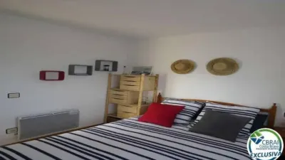 Apartment on S-N Street photo 3