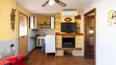 House on Alpes Street photo 32
