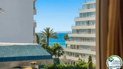Apartment on Carrer de la Roca Llarga photo 25