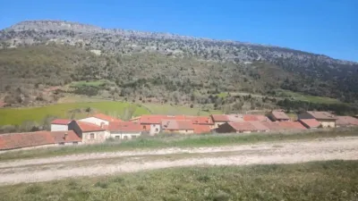 Chalet in Mamolar photo 2