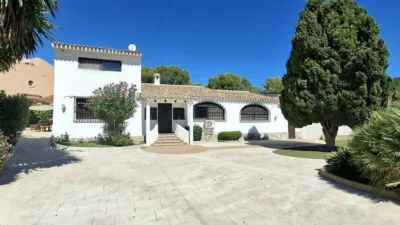 Chalet in L'Alfàs del Pi photo 3