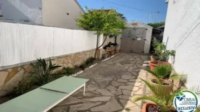 Chalet on Carrer de la Punta de la Ferrera photo 6