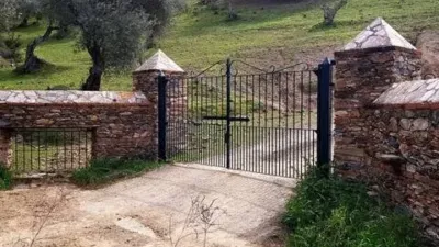 Rustic house in La Nava photo 16
