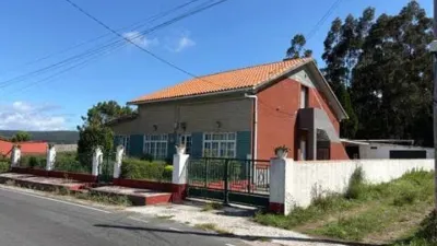 Chalet in El Feal-Xuvia photo 3