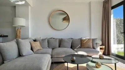 Apartment on Colombia Street in photo 6