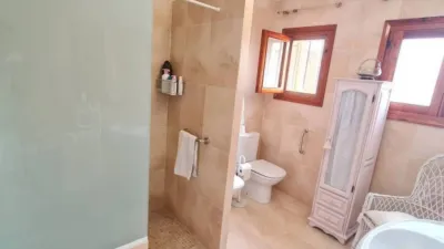 Chalet in Elda photo 14