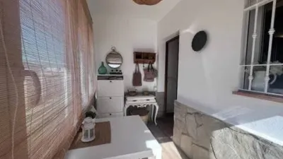 Chalet on Calle de la Merced photo 9