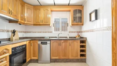 Terraced house on Calle Bulnes photo 15