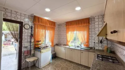 Chalet in Elda photo 12