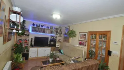 Chalet en Camarillas photo 10