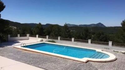 Chalet in Castalla photo 2