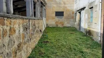 Rustic house in Barrio del Corconte photo 9