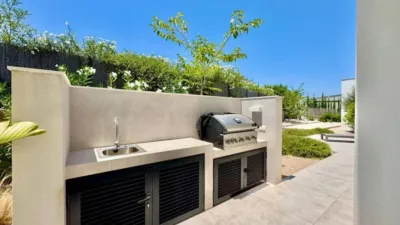 Casa – Orihuela, Residencia Las Valencias I-IV, Villa Martín - Més