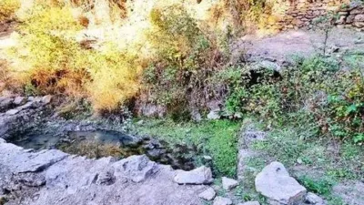 Rustic house in La Nava photo 4