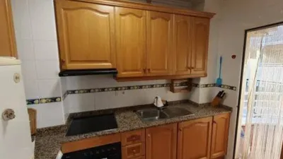 Apartment on Beniajan Street photo 8
