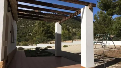 Chalet in Castalla photo 6