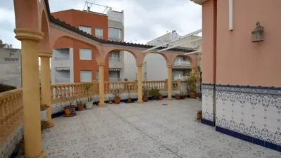 Chalet in Guardamar del Segura photo 2