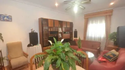 Chalet in Camarillas photo 5
