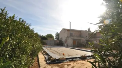 Chalet in Camarillas photo 3