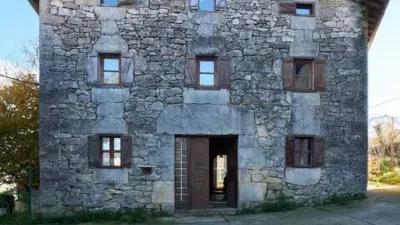 Rustic house in Condado de Treviño photo 40
