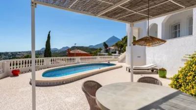 Chalet in L'Alfàs del Pi photo 5