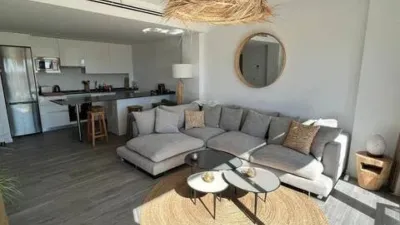 Apartment on Colombia Street in photo 4