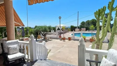 Chalet in Crevillent photo 3