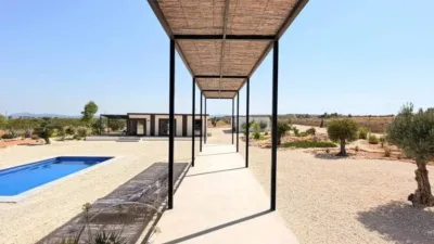 Chalet in Camarillas photo 13