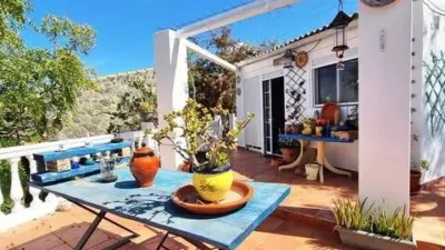 Rustic property in El Campillo photo 24