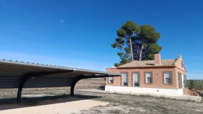 Chalet in Yecla photo 4