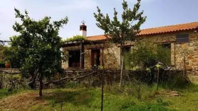 Rustic house in La Nava photo 8
