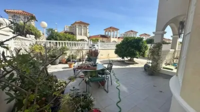Chalet in Los Montesinos photo 5