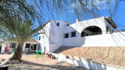 Chalet in Novelda photo 2