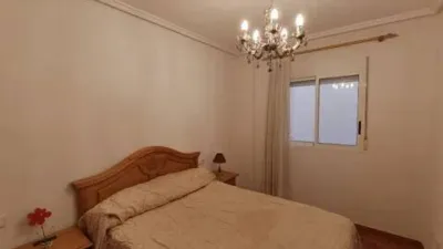 Apartment on Beniajan Street photo 11