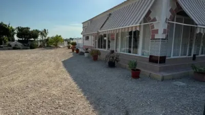 Chalet en Albatera photo 7