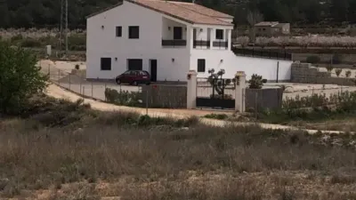 Chalet in Camarillas photo 20