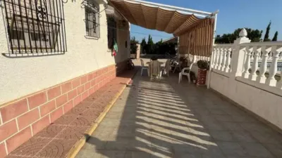 Chalet en Albatera photo 9