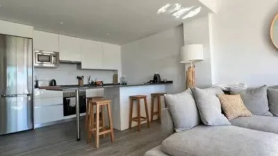 Apartment on Colombia Street in photo 8