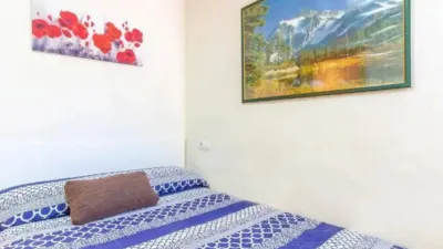 Chalet in Camarillas photo 12