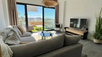 Apartment on Colombia Street in photo 9