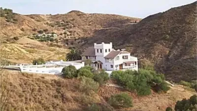 Chalet in Alhaurín el Grande photo 14