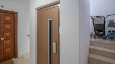 Apartment on Calle de Abén Humeya photo 5