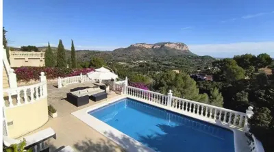 Chalet in Pedreguer photo 2