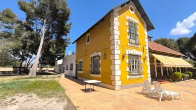 Chalet in Yecla photo 2