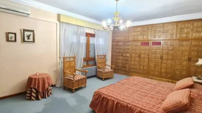 Chalet in Elda photo 10