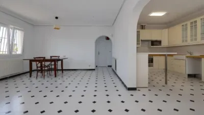 Casa – Torrevieja, Urbanización Paraje Natural I, Urbanización El Chaparral - Més